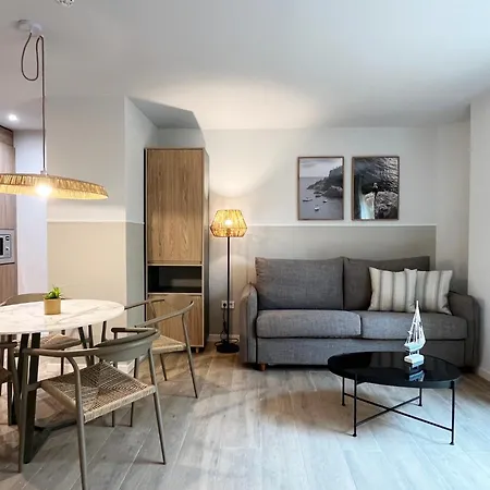 Feelathome Vil-la Romana Aparthotel