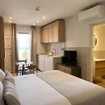 Feelathome Vil-la Romana 4*