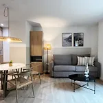 Feelathome Vil-la Romana Apartahotel