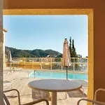 Feelathome Vil-la Romana Aparthotel 4*