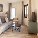 Feelathome Vil-la Romana Apartahotel