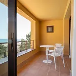 Aparthotel Feelathome Vil-la Romana 4*