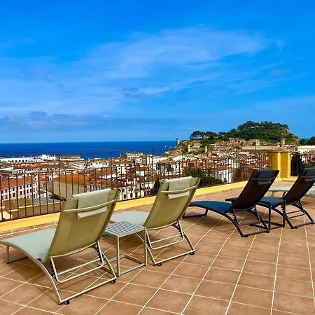 Feelathome Vil-la Romana Aparthotel 3*