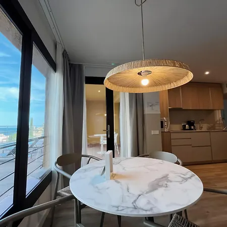 Feelathome Vil-la Romana