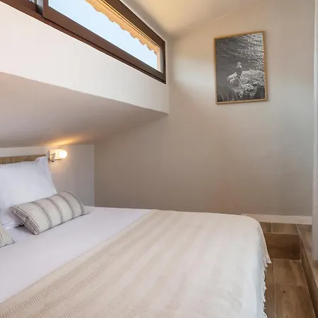 Feelathome Vil-la Romana Aparthotel 4*
