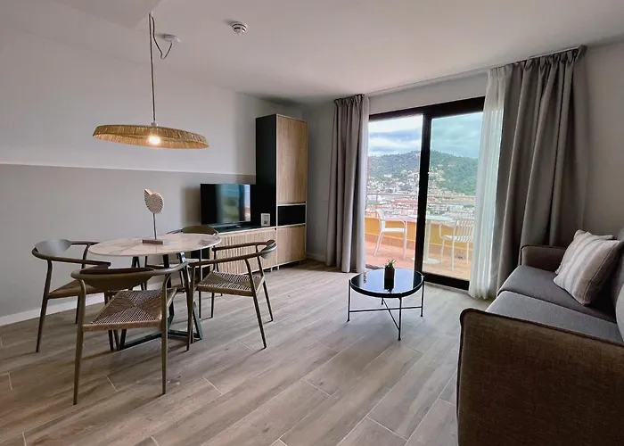 Feelathome Vil-la Romana 3* Tossa de Mar