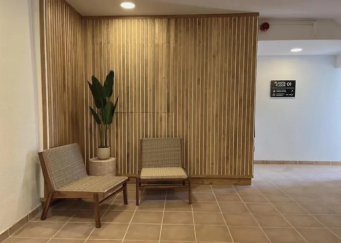 Feelathome Vil-la Romana Apartahotel Tossa de Mar