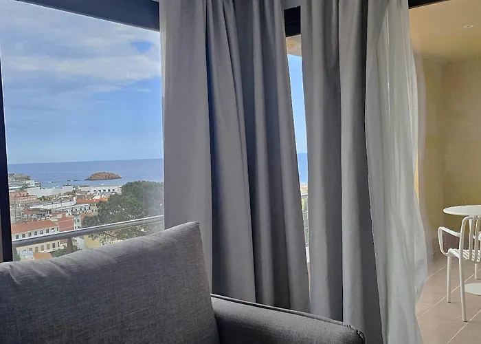 Apartahotel Feelathome Vil-la Romana