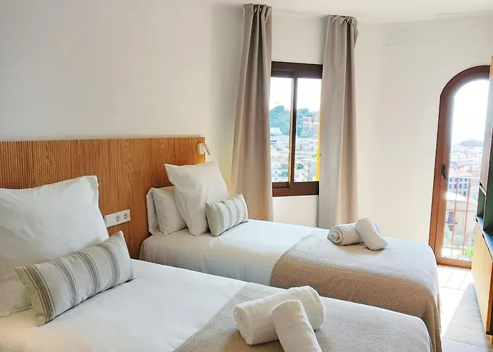 Feelathome Vil-la Romana Apartahotel 3*