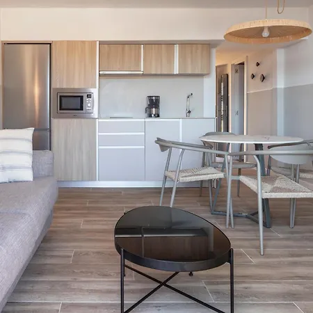 Feelathome Vil-la Romana Apart-hotel